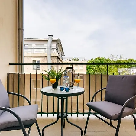 Rent Like - Smolna 20 Апартаменты *